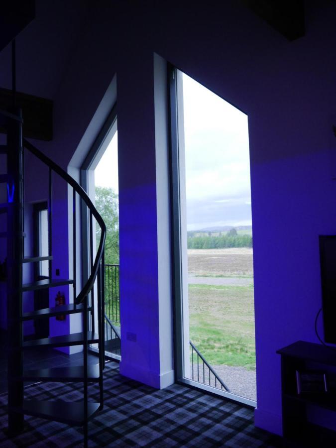 Rest At Last - Highland Apartment With Private Hot Tub Whitebridge  Exterior foto